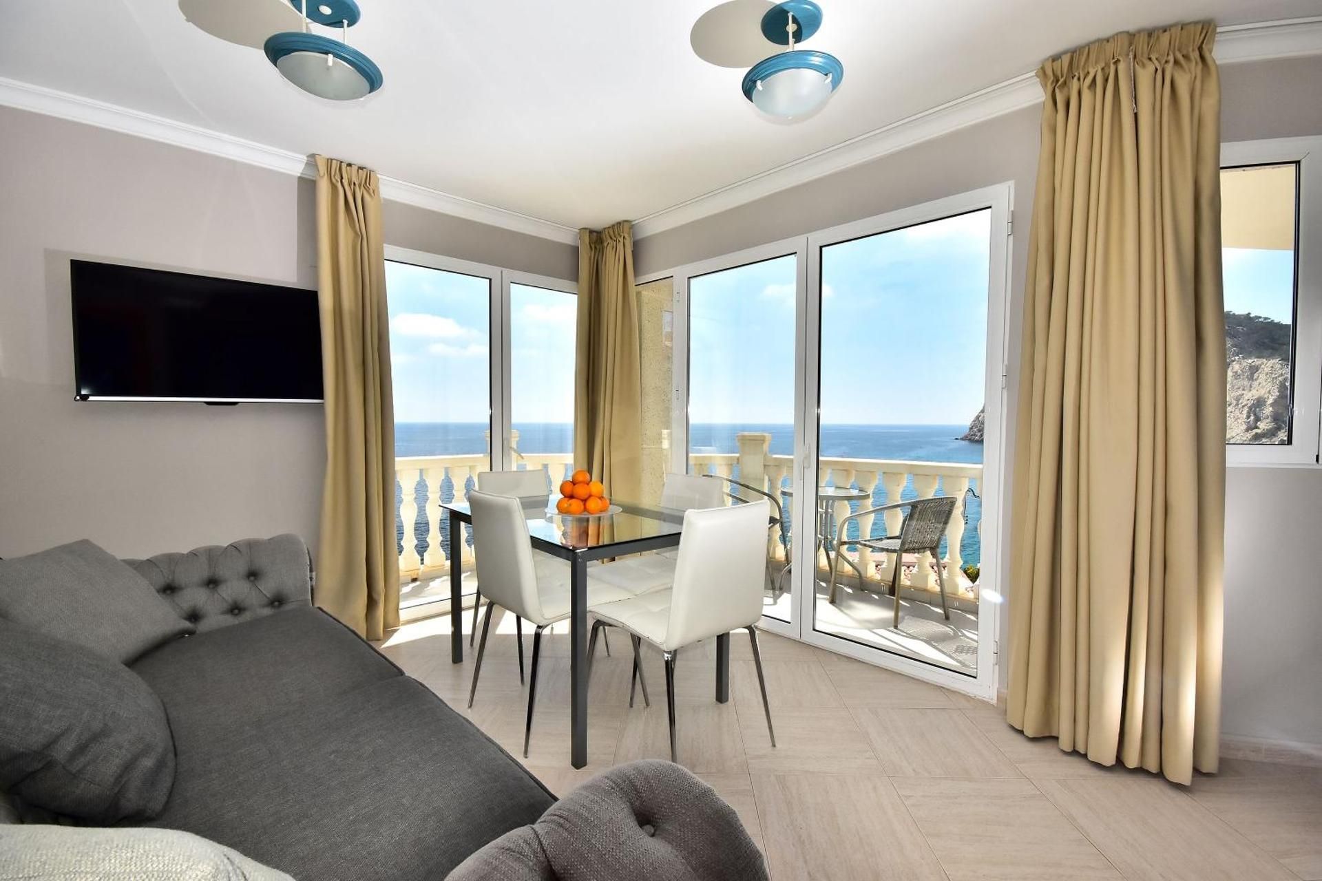 Superior Three-Bedroom Apartment