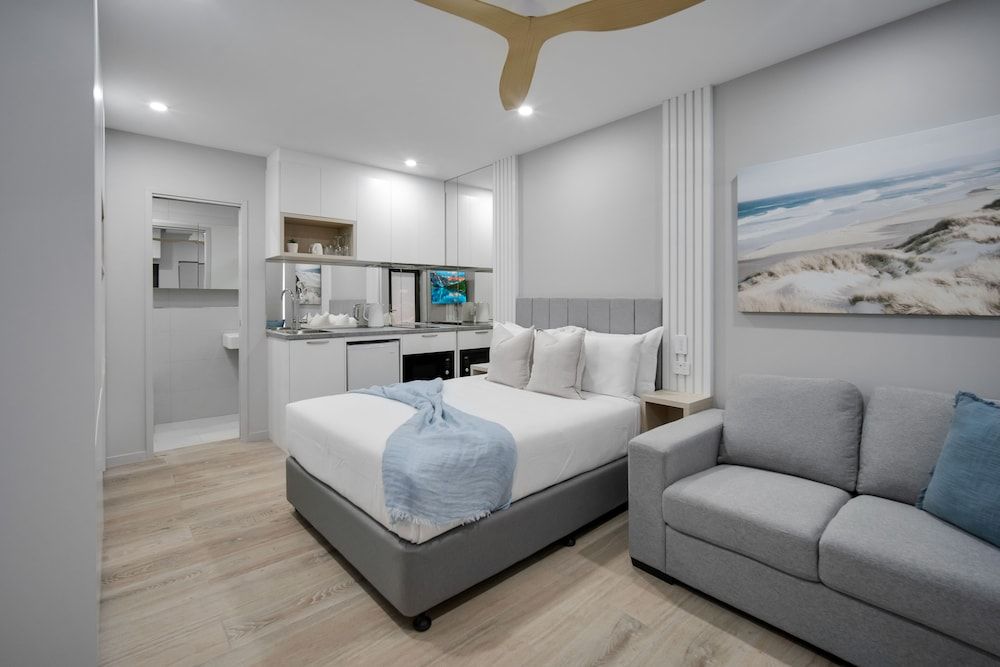 Belmoral Corporate Suites Superior Studio 5