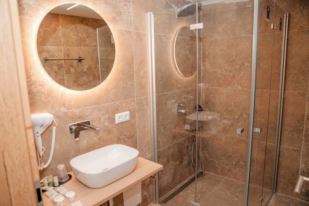 Central Hotel & Lounge Adult Only Comfort Suite 7