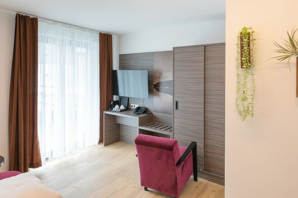 Central Hotel & Lounge Adult Only Comfort Double Room 19