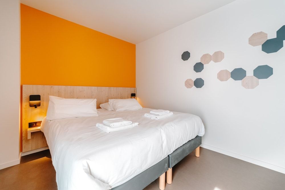 Beelodge Hôtel Blois Centre Family Room 5