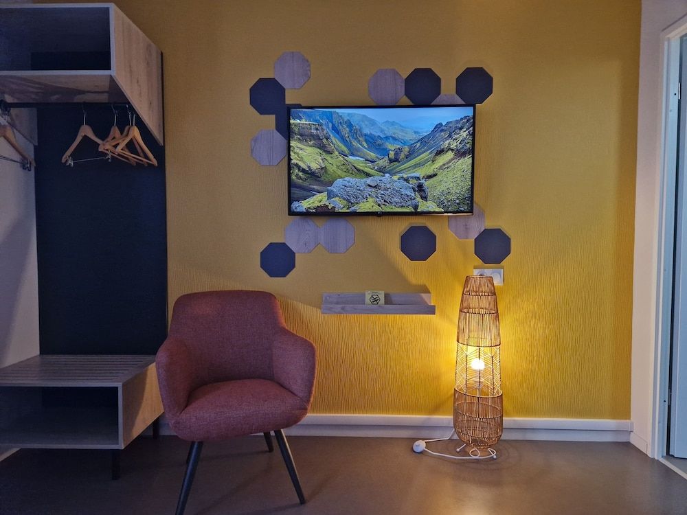 Beelodge Hôtel Blois Centre Deluxe Room, 1 Queen Bed 16