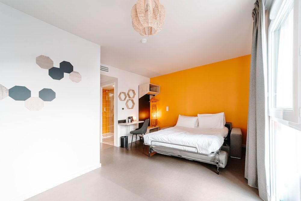 Beelodge Hôtel Blois Centre Family Room 4