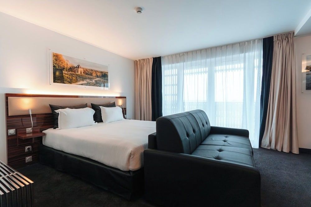 Family Executive Suite