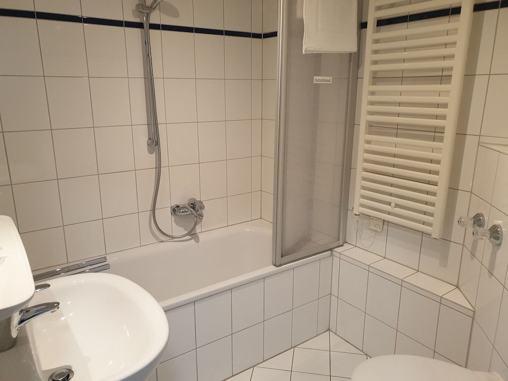 ROCA Restaurant & Hotel Deluxe Double Room, Bathtub 22