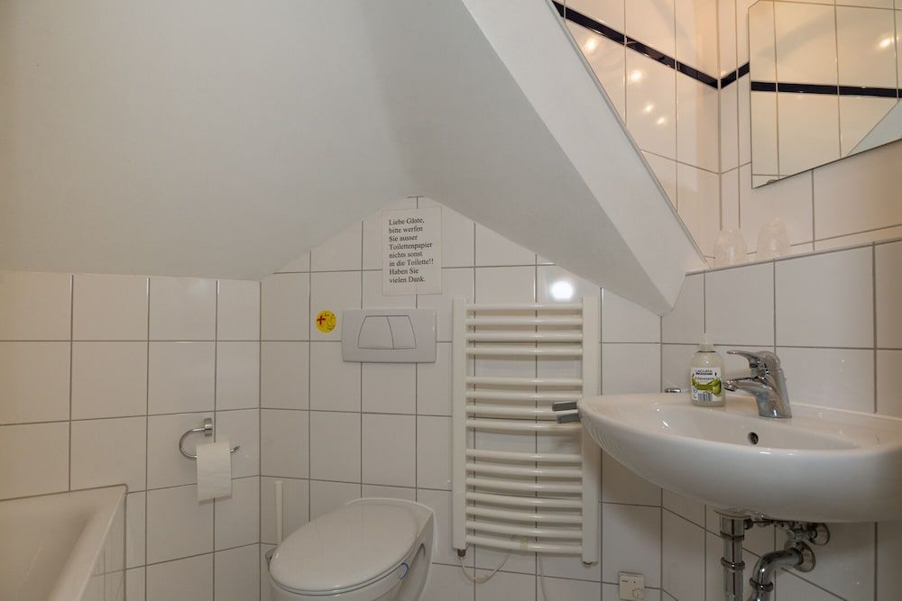 ROCA Restaurant & Hotel Deluxe Double Room, Bathtub 29