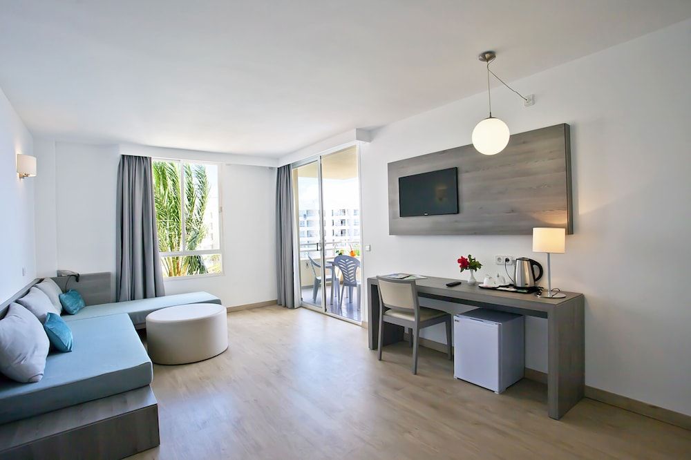 Family Apartment, 1 Bedroom, Balcony