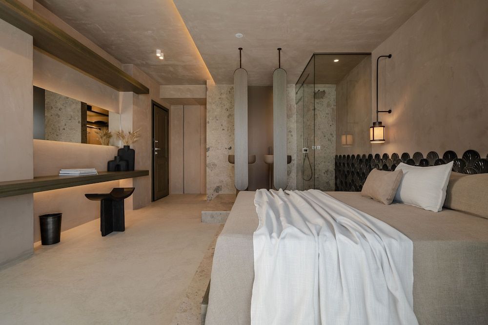 Adjoining Suites, 2 Bedrooms, Hot Tub, Sea View
