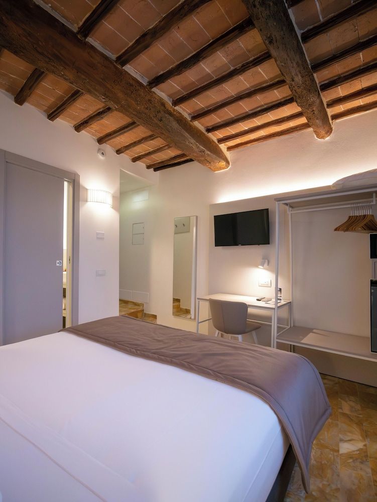 Torre del Fuggisole City Double or Twin Room, 1 Bedroom, Non Smoking, Ensuite