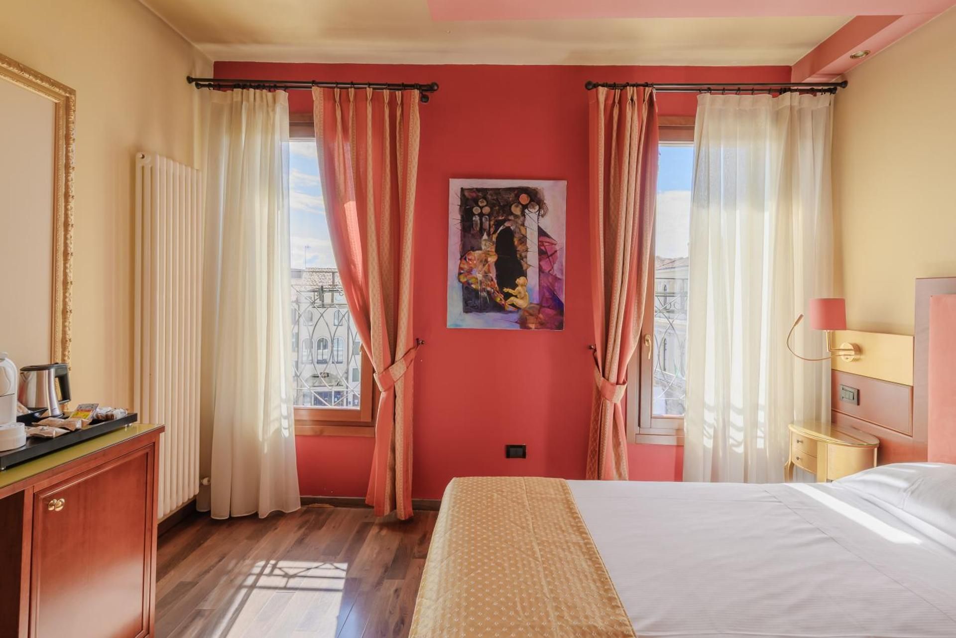 Diamantino Town House Double or Twin Room with View 3