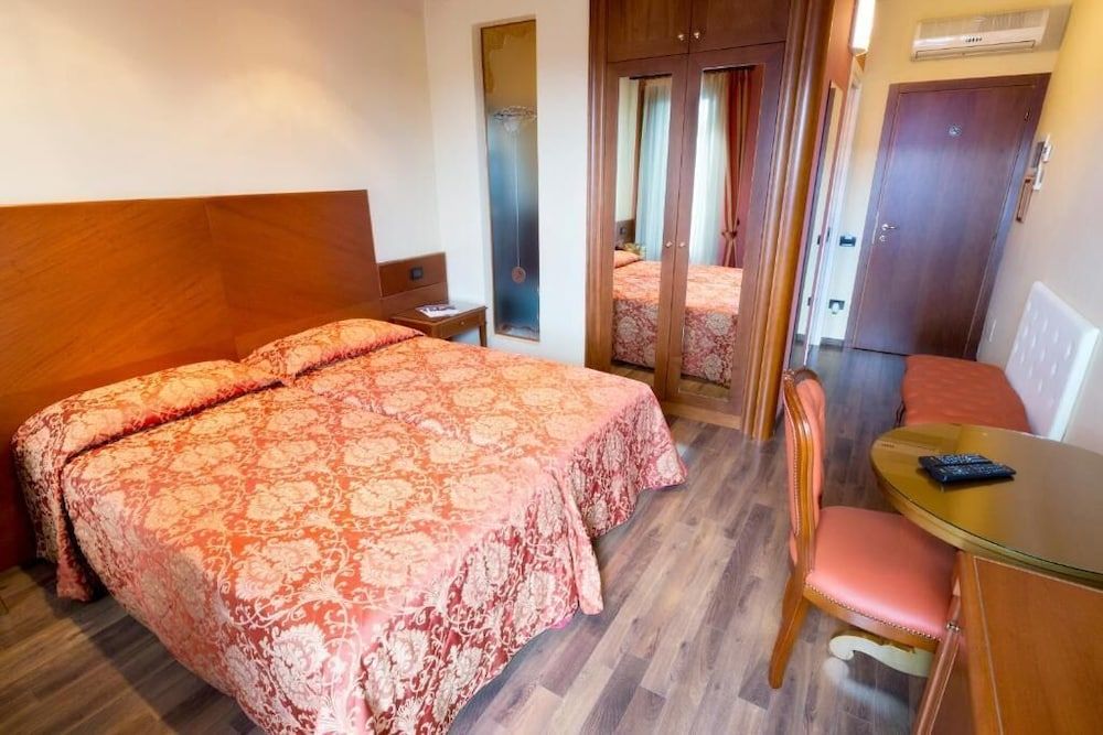 Diamantino Town House Panoramic Double Room Single Use, City View 3