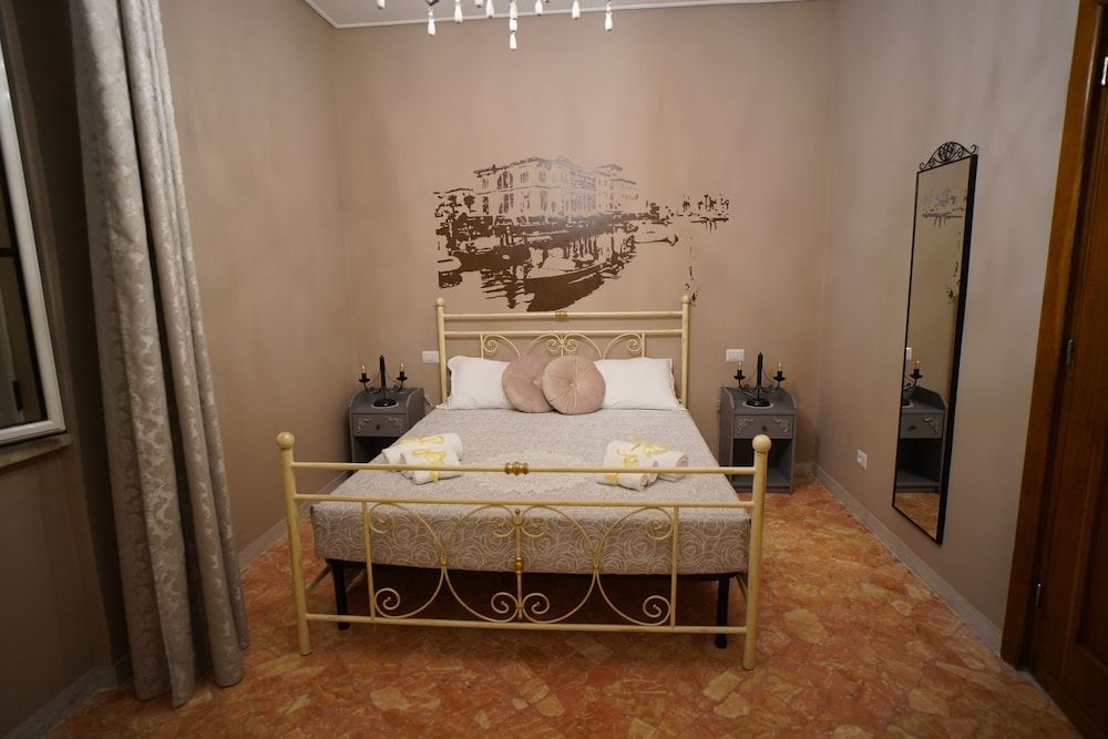 Junior Room