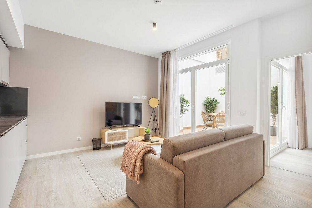 Limehome Valencia Calle de Cadiz One-Bedroom Apartment with terrace 13