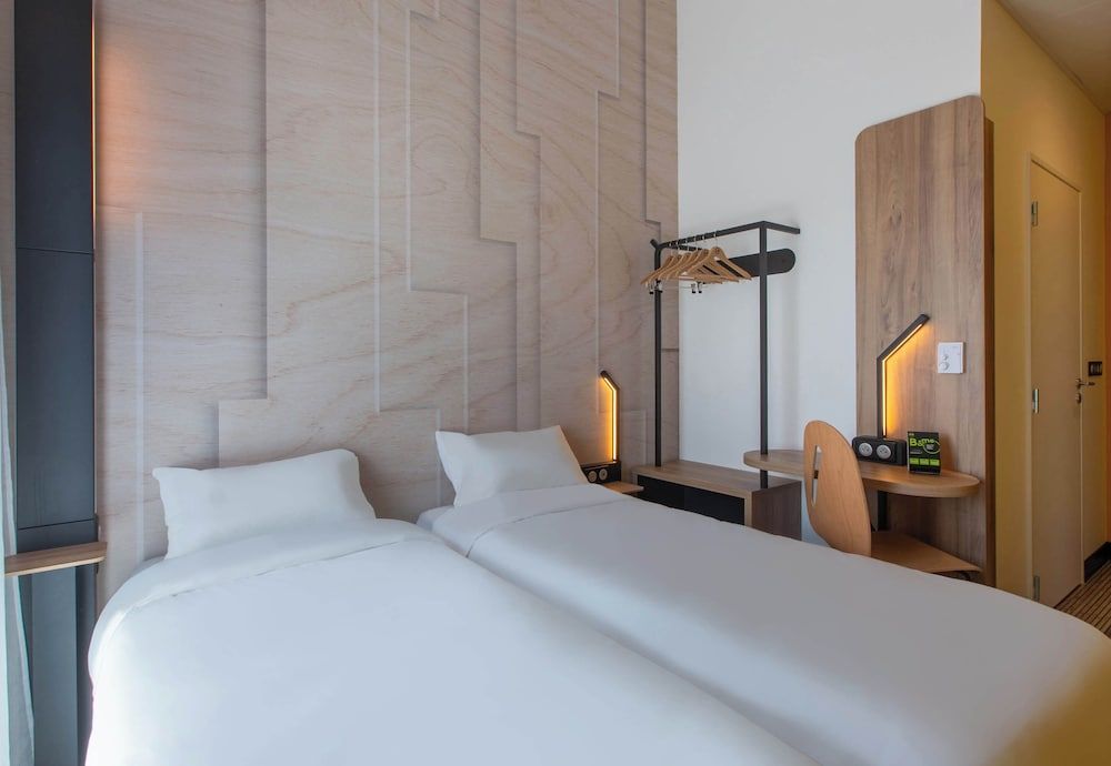 B&B Hotel Orléans Saran Twin Room, Non Smoking 2