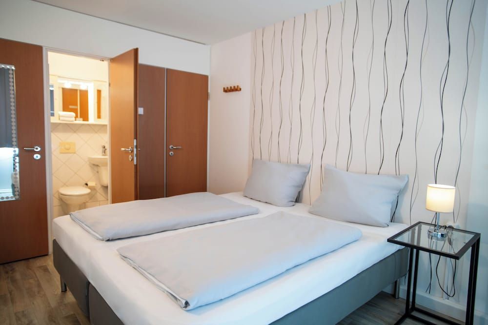 [BEE]VILLAGE MESSEHOTEL HANNOVER-LAATZEN. Twin Room