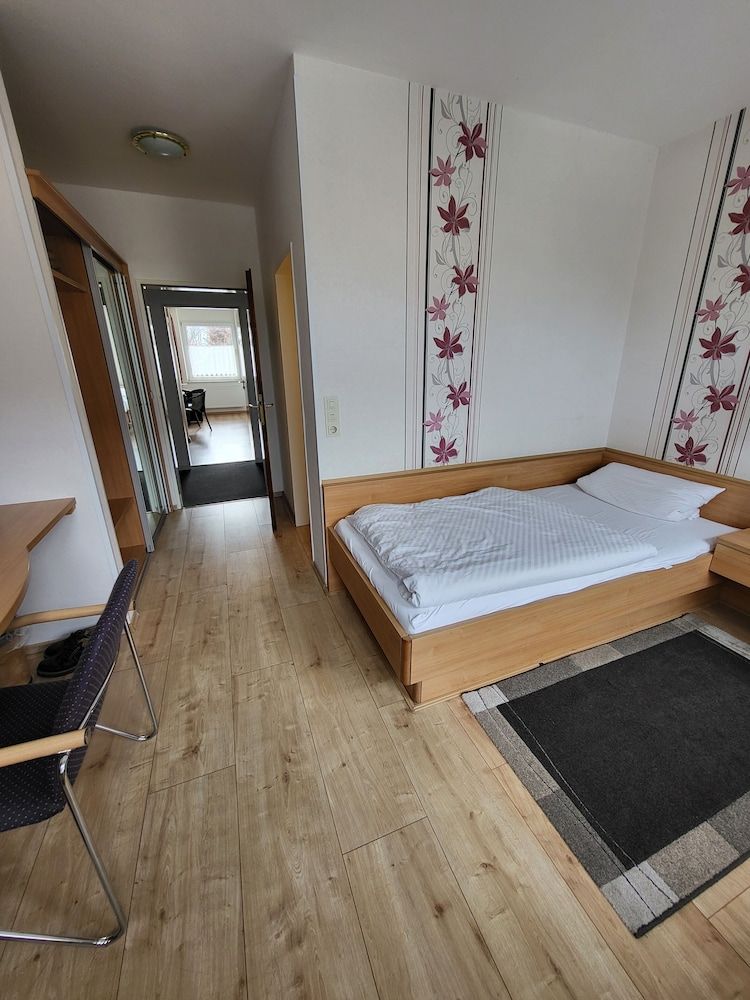 Hotel Haus am Rieth Comfort Single Room 3