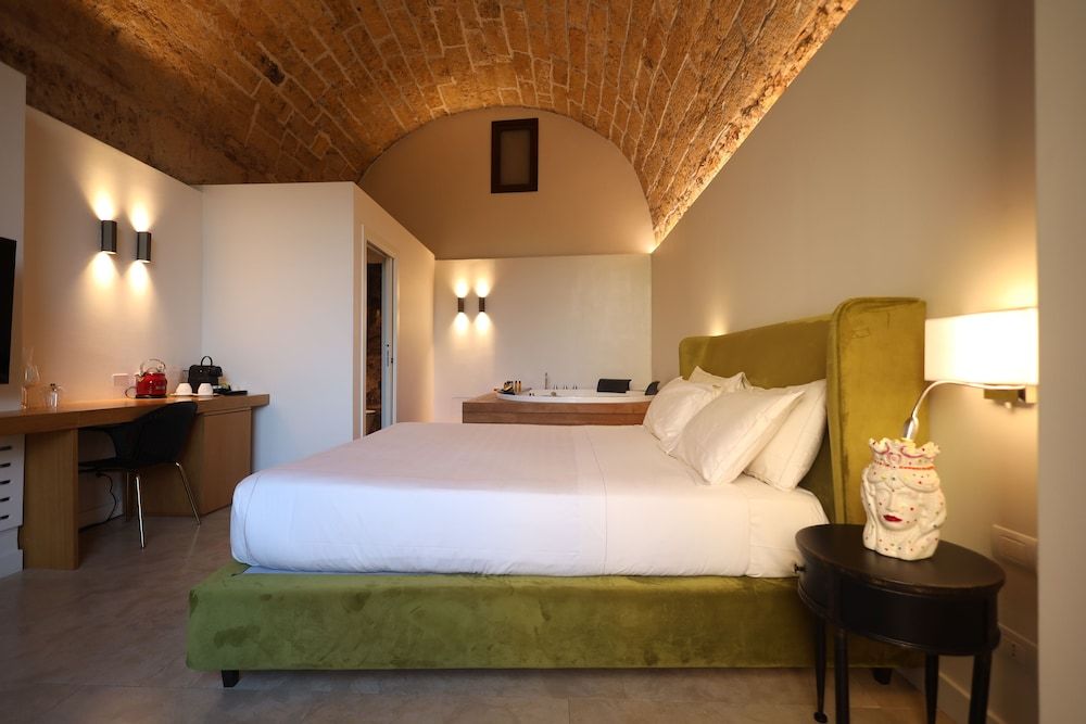 Luxury Room