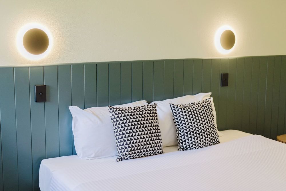 The Heritage Darwin Twin Room 4