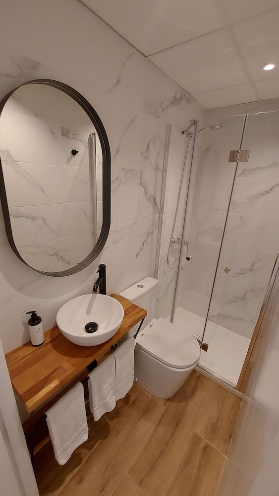 Sweet Lloret Suites Deluxe Double Room 11