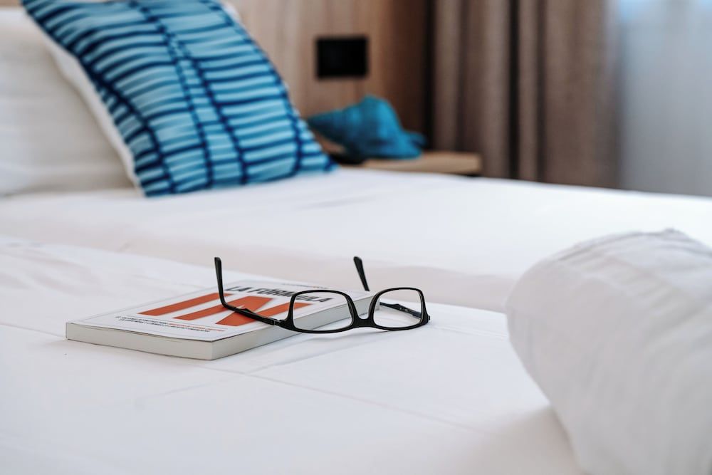 Sweet Lloret Suites Standard Room 10