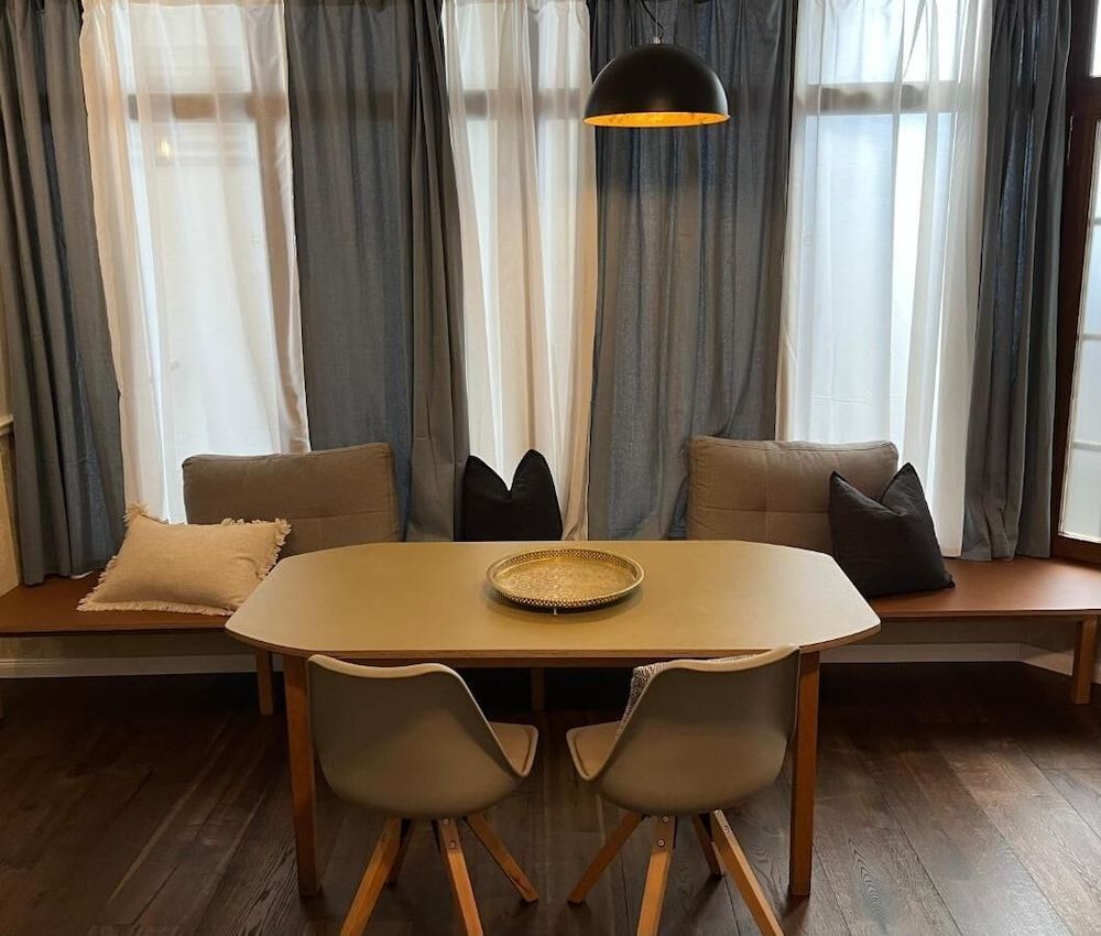 Hotel Lux Family Room 4