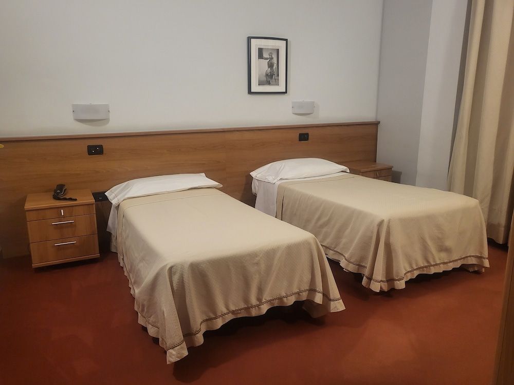 Hotel Lux Standard Double or Twin Room 2