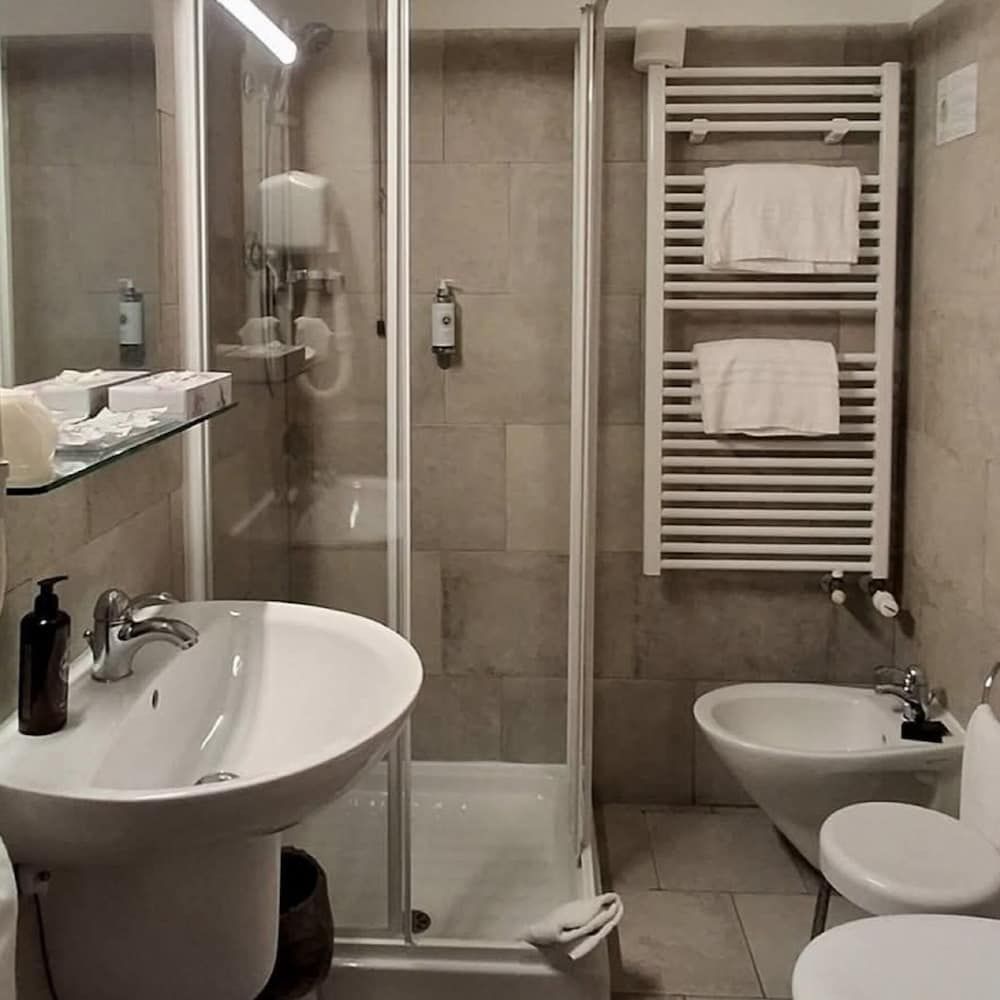 Hotel Lux Standard Double or Twin Room 15