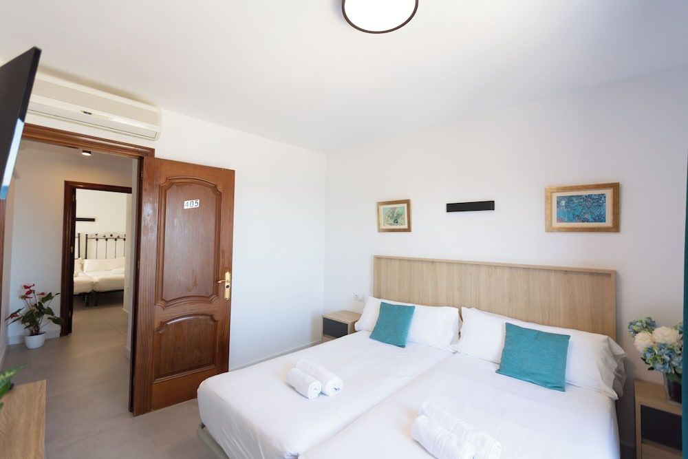 Hotel Mediterráneo by Croma Panoramic Suite, Sea View 3