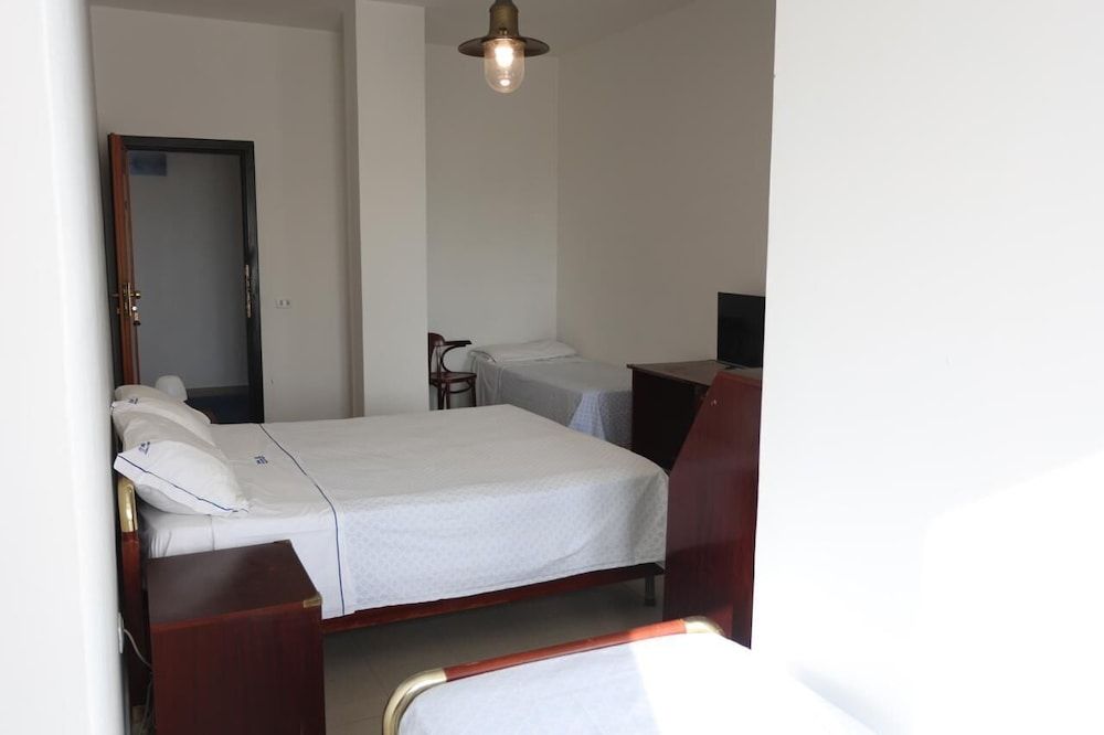 Basic Quadruple Room
