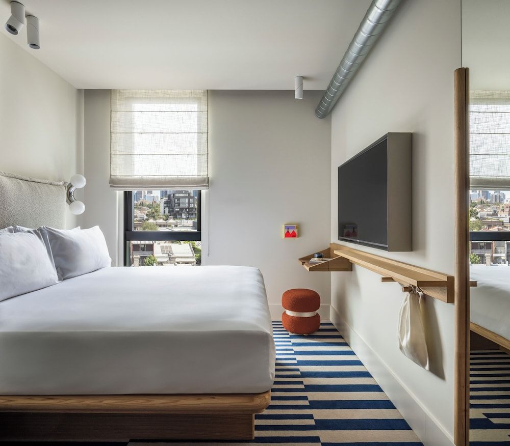 The StandardX, Melbourne Deluxe Room, 1 King Bed 3