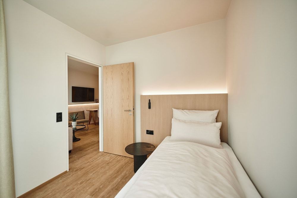 Nouri Junior Suite 2