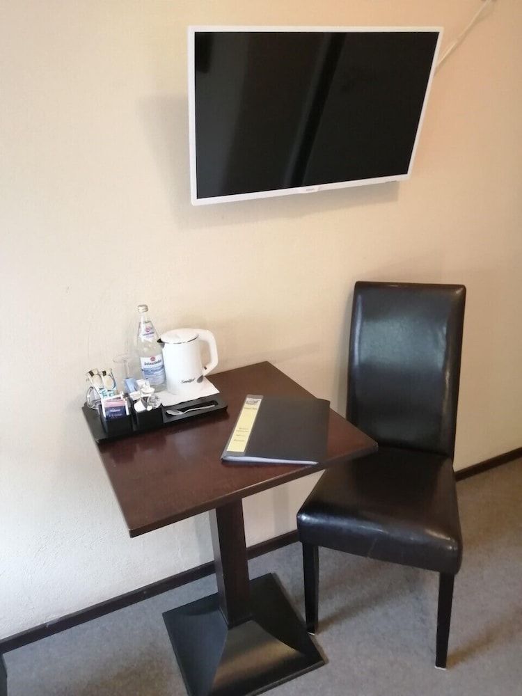 Hotel Augsburg Goldener Falke Basic Single Room, 1 Twin Bed 4