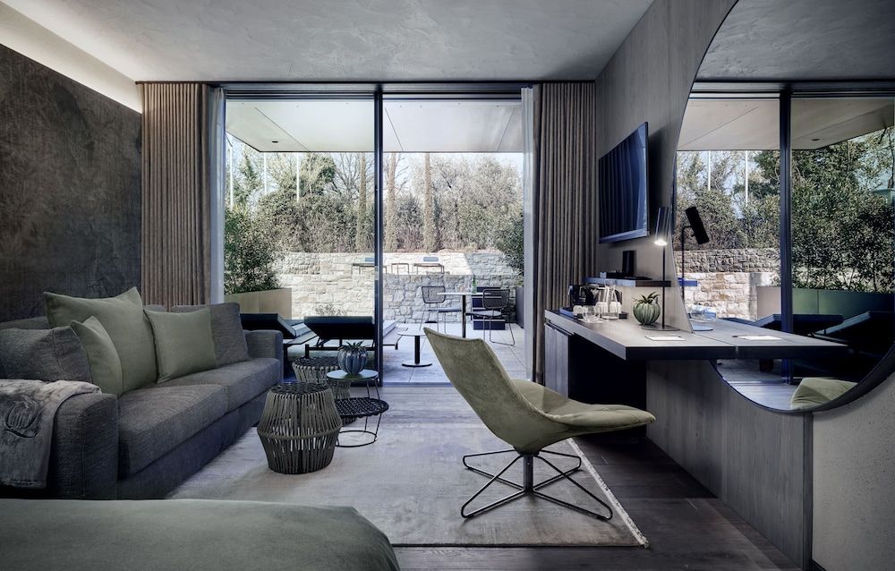 Quellenhof Luxury Resort Lazise Junior Studio Suite 3