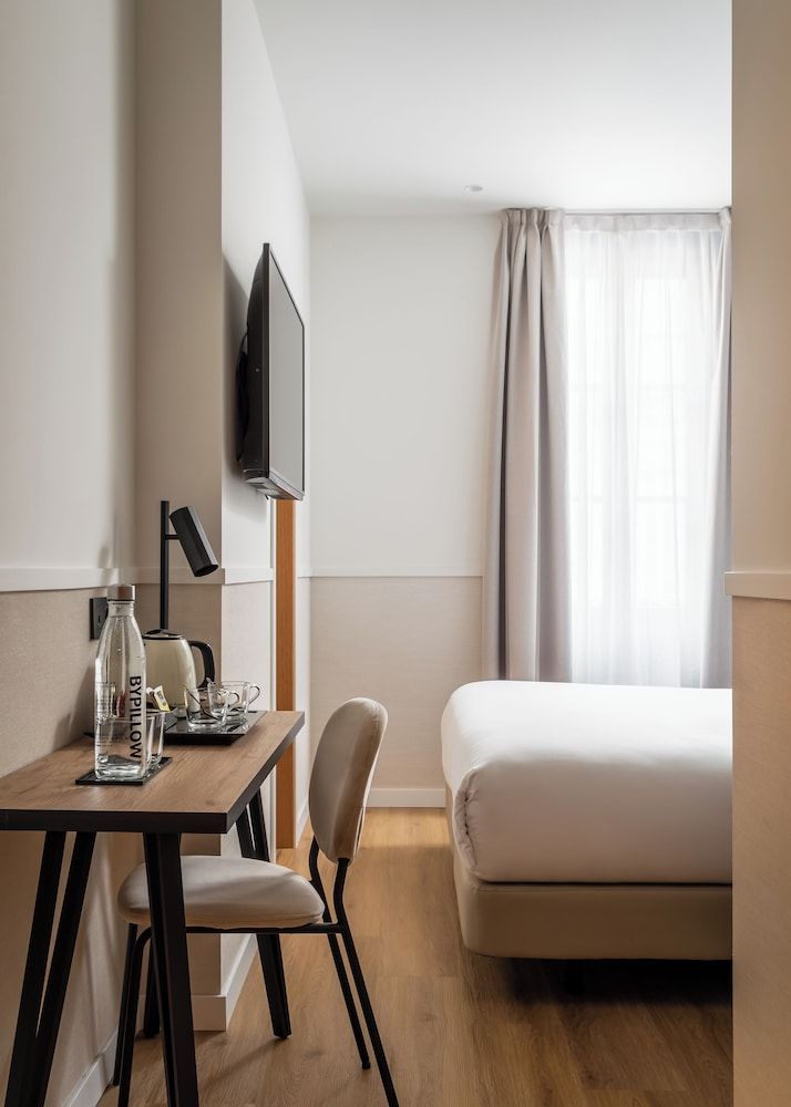 BYPILLOW Sinfonía Double Room 13