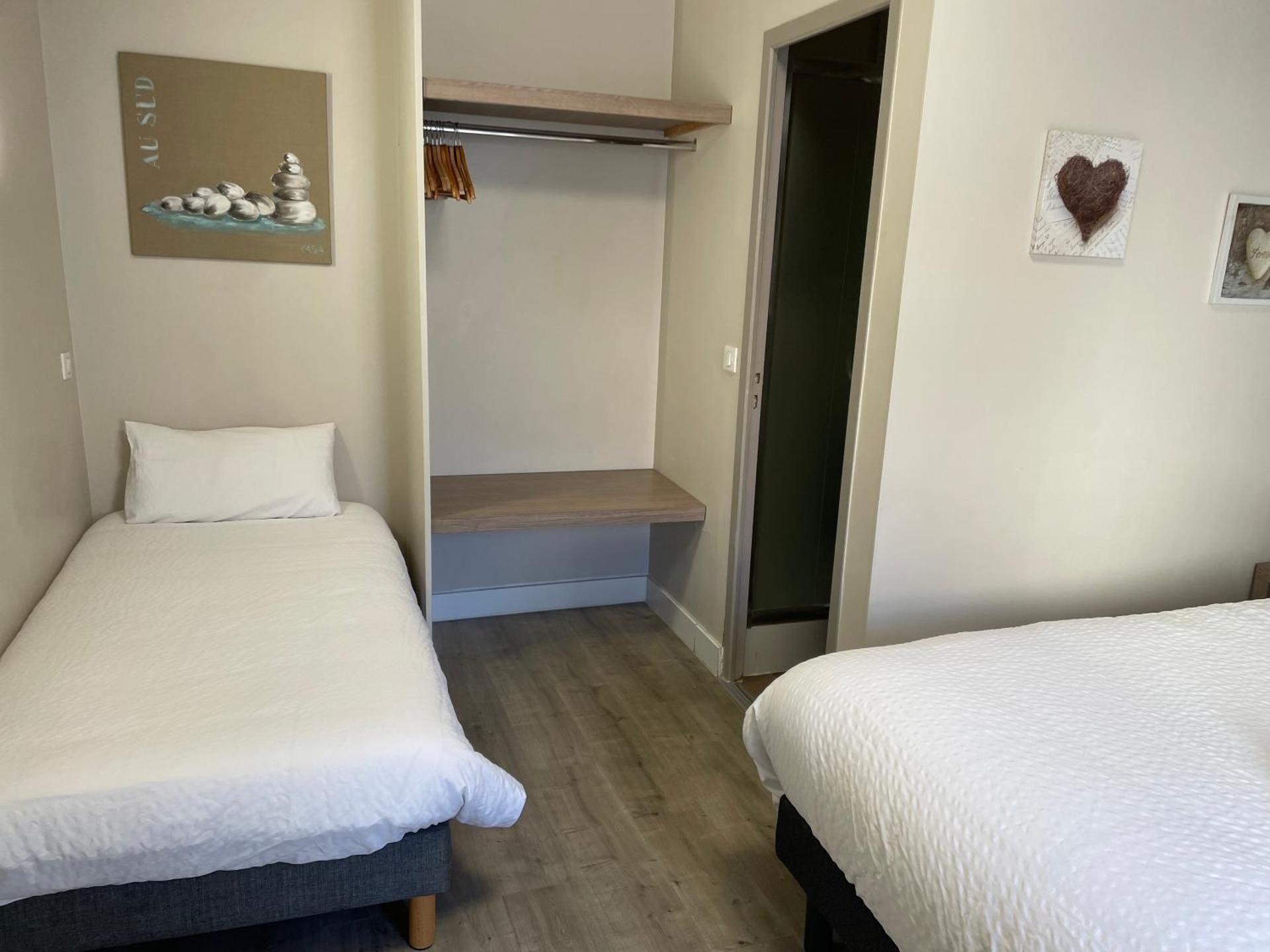 Triple Room with Terrace