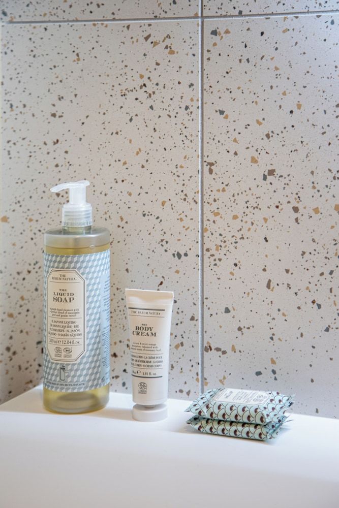 Hôtel La Suite City Room, City View 2