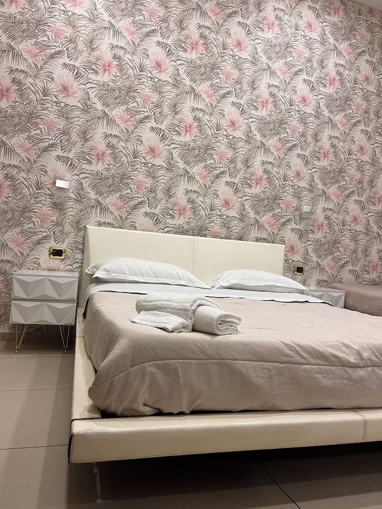 International Hotels