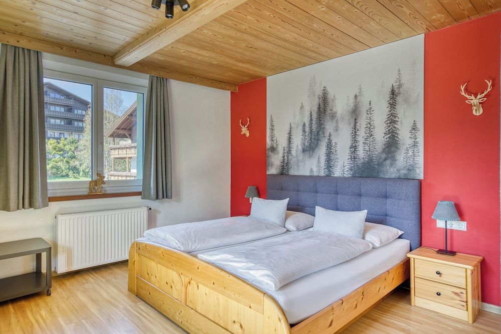 Boutiquehotel ZOMM in Seefeld Deluxe Room, Balcony 5