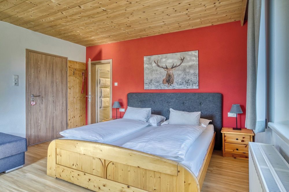 Boutiquehotel ZOMM in Seefeld Deluxe Room, Balcony 6