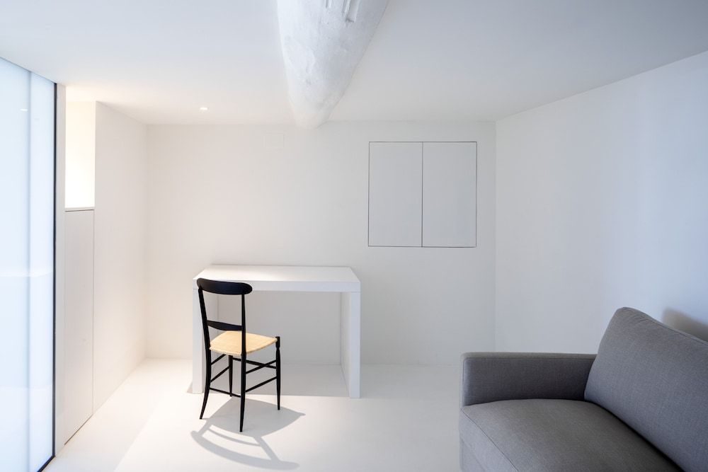 Palazzo Durazzo Suites Junior Suite 14