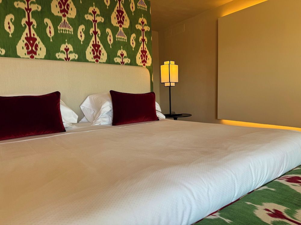 Palazzo Durazzo Suites Deluxe Room 4