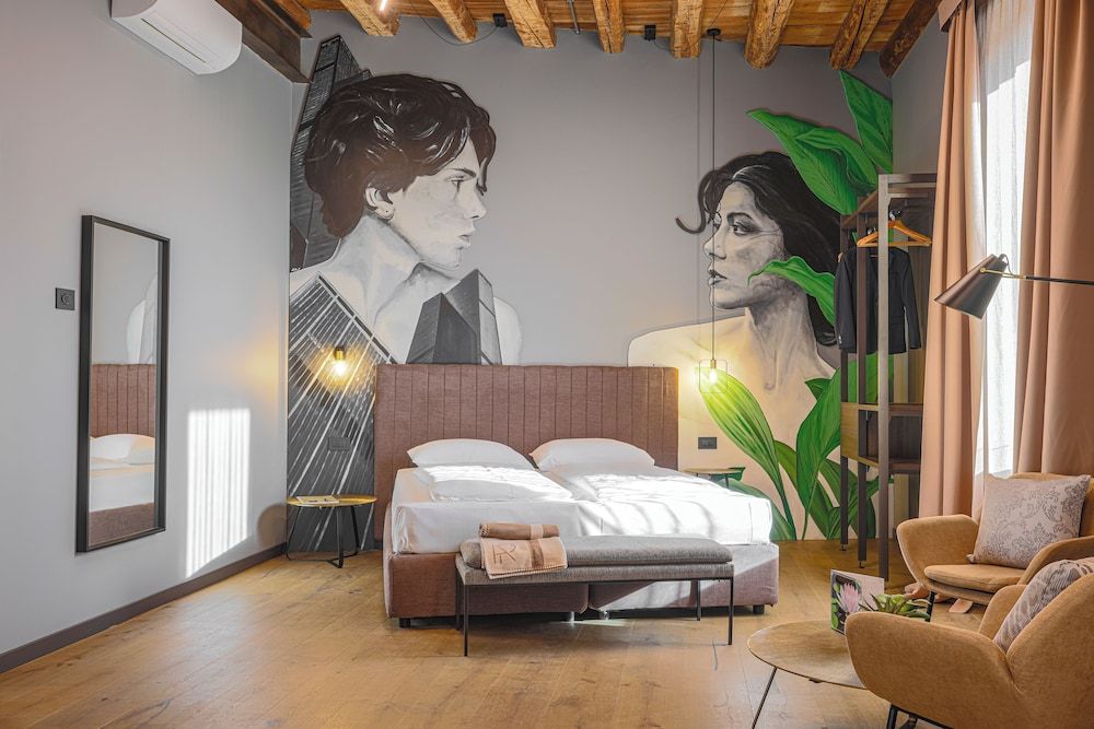 AR Suites&Art Family Quadruple Room 5