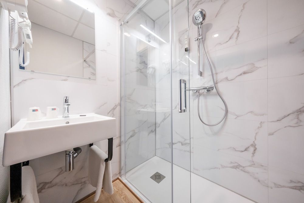 Hôtel du Parc Thionville Centre Classic Double Room 13