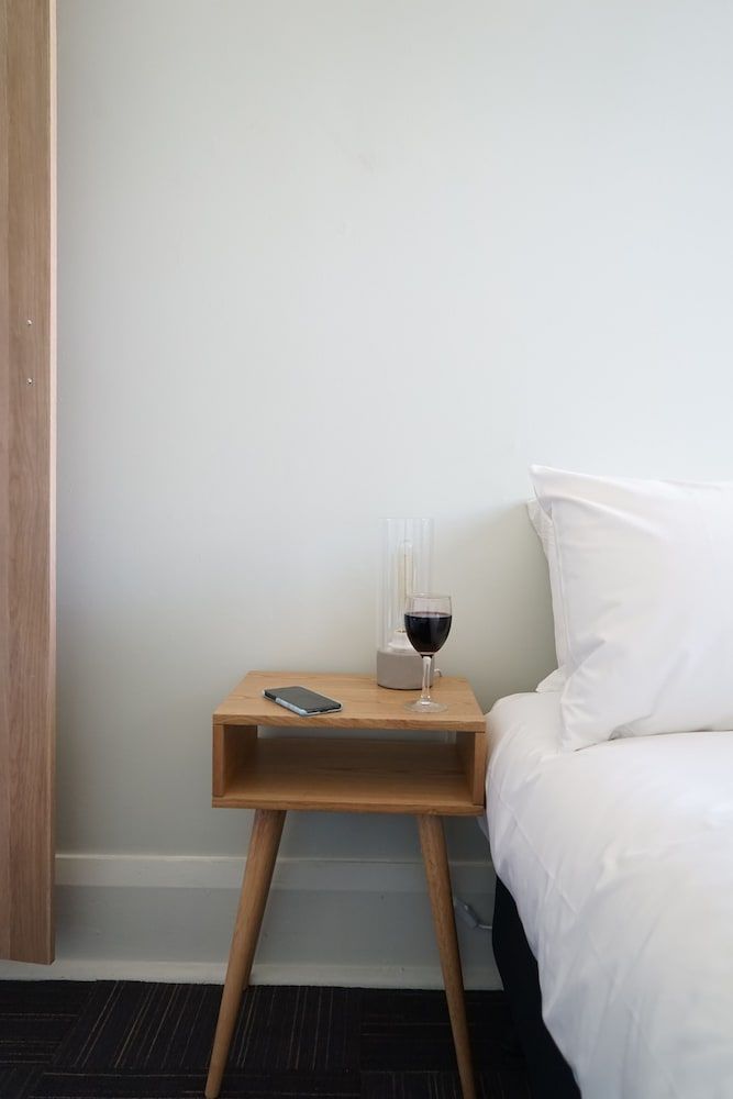 Rosehill Hotel Deluxe King Room 9