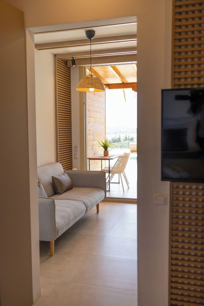 SANIMAR By Mono Alex Standard King Room 7