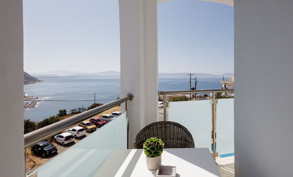 Areti Hotel