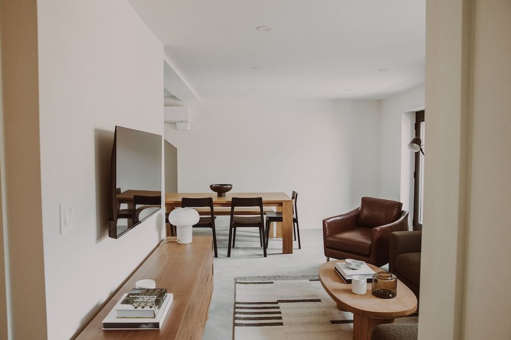 Dwell Aparthotels Premium Suite, 2 Bedrooms 11