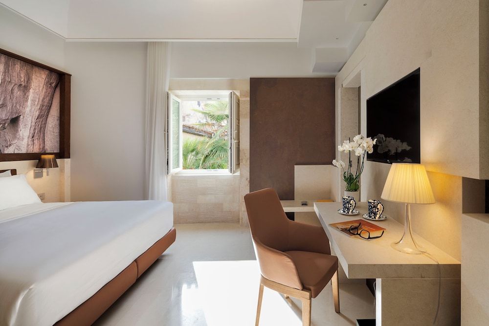 Superior Double Room, Garden View