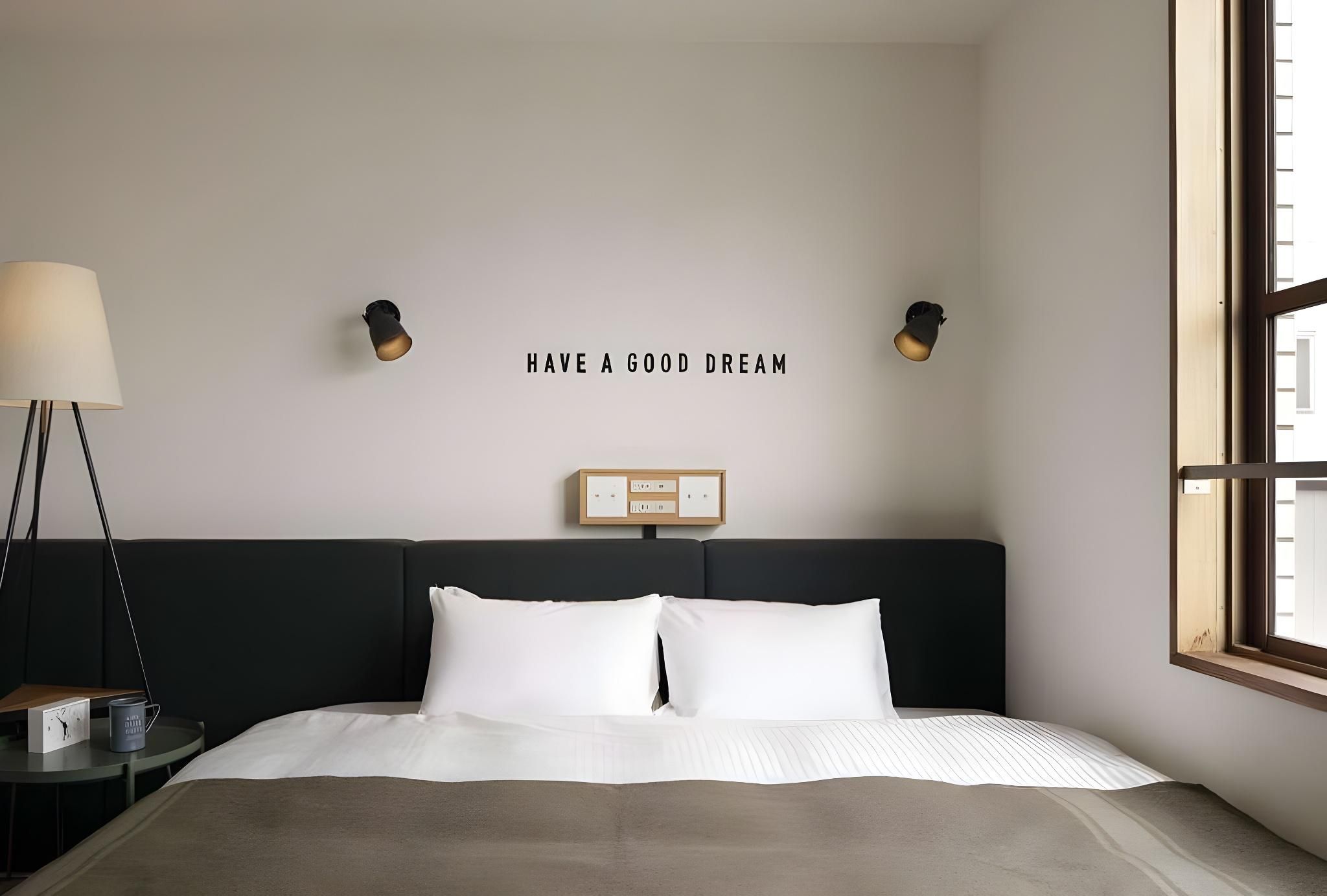 Room Selected at Check-In - Smoking