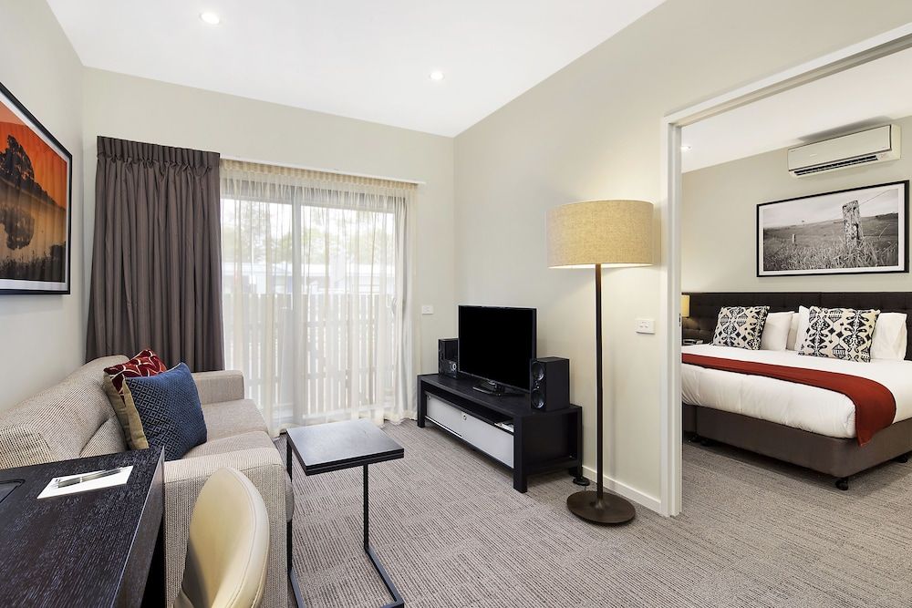 Executive Apartment, 2 Bedrooms, Non Smoking, Kitchen
